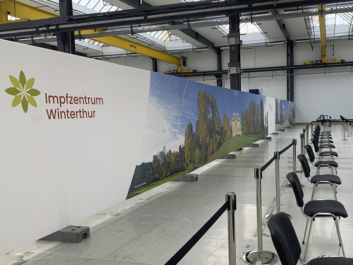 Gebäude + Signaletik